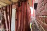 Container med rørdeler og diverse