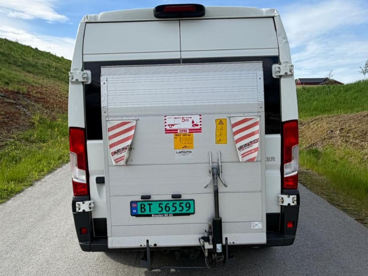 2016 Peugeot Boxer, 2.0-131 Med lift, 32000km