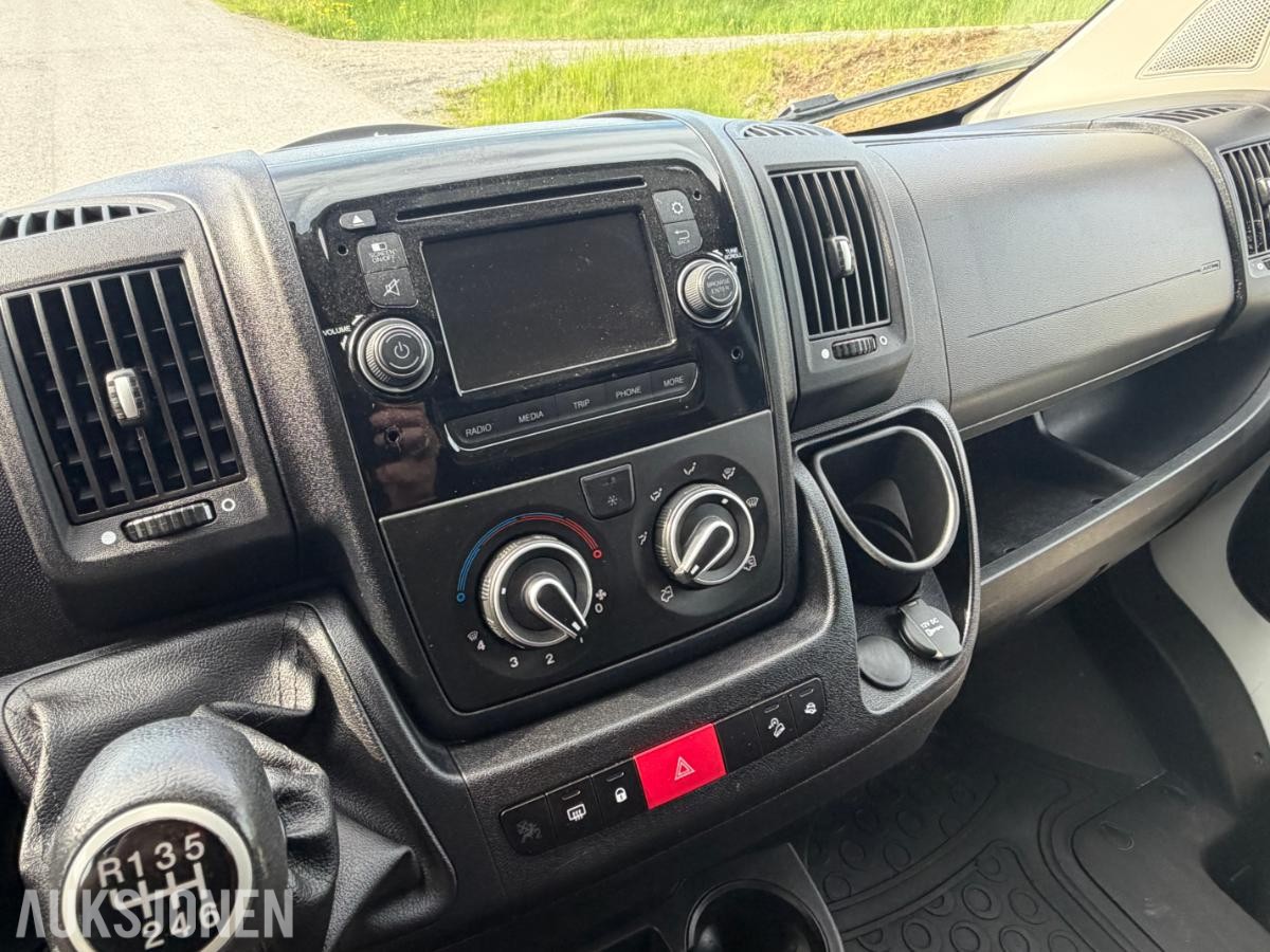 2016 Peugeot Boxer, 2.0-131 Med lift, 32000km
