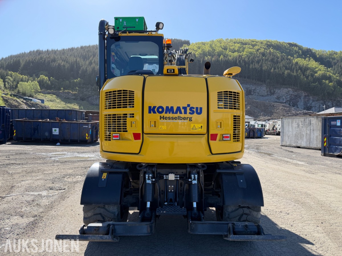 2024 Komatsu PW98 MR Hjulgraver med knekkbom, skjær, støttelabber, og fast sorteringsklype - Kun 1095 timer