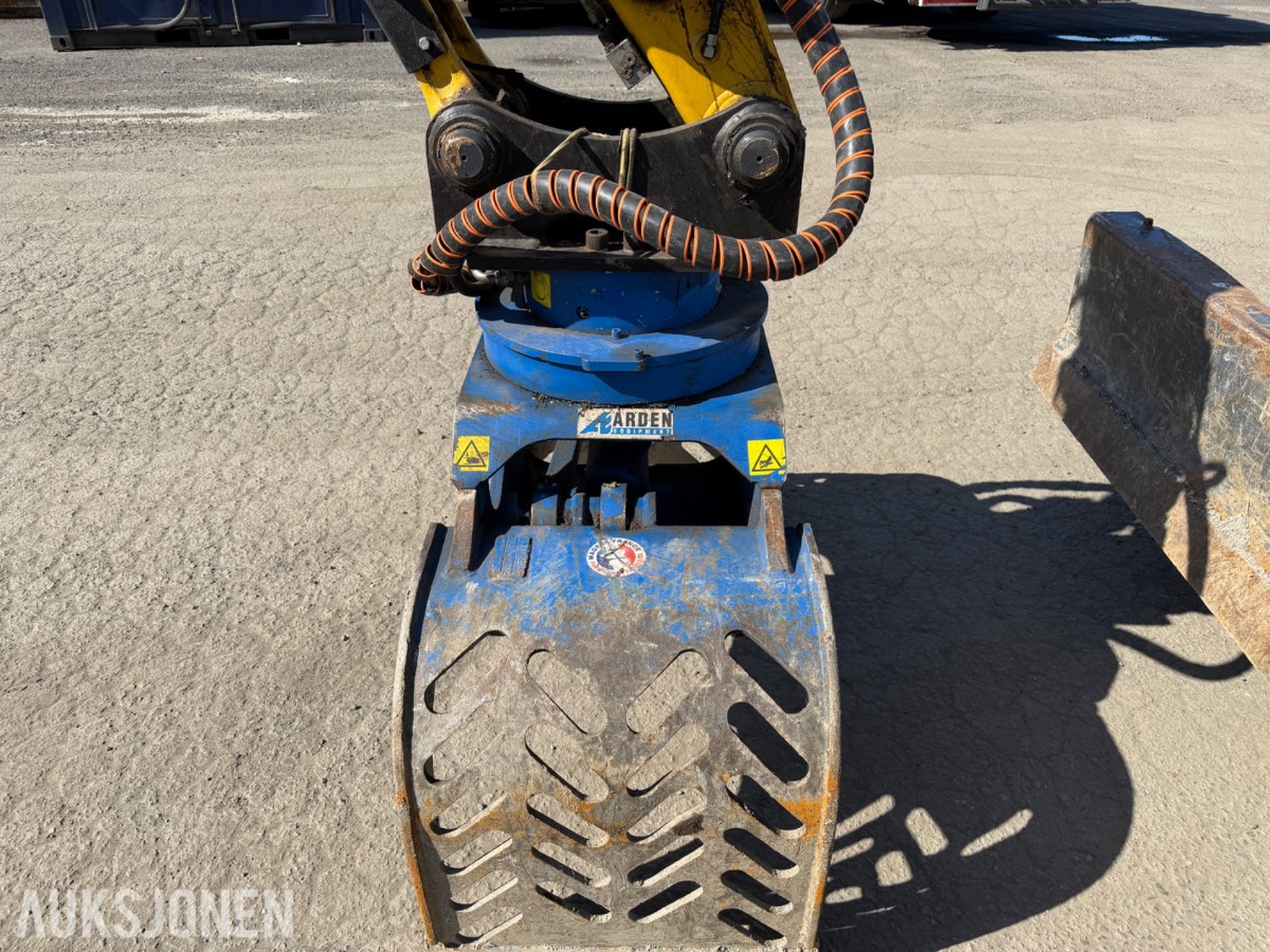 2024 Komatsu PW98 MR Hjulgraver med knekkbom, skjær, støttelabber, og fast sorteringsklype - Kun 1095 timer