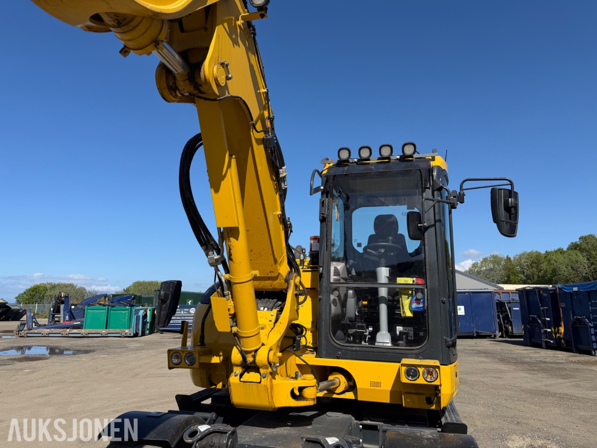 2024 Komatsu PW98 MR Hjulgraver med knekkbom, skjær, støttelabber, og fast sorteringsklype - Kun 1095 timer