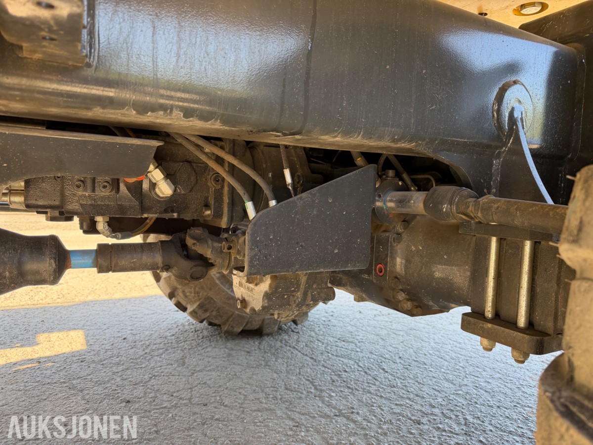 2024 Komatsu PW98 MR Hjulgraver med knekkbom, skjær, støttelabber, og fast sorteringsklype - Kun 1095 timer
