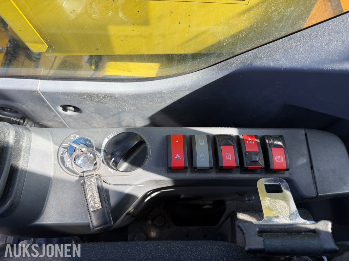 2024 Komatsu PW98 MR Hjulgraver med knekkbom, skjær, støttelabber, og fast sorteringsklype - Kun 1095 timer