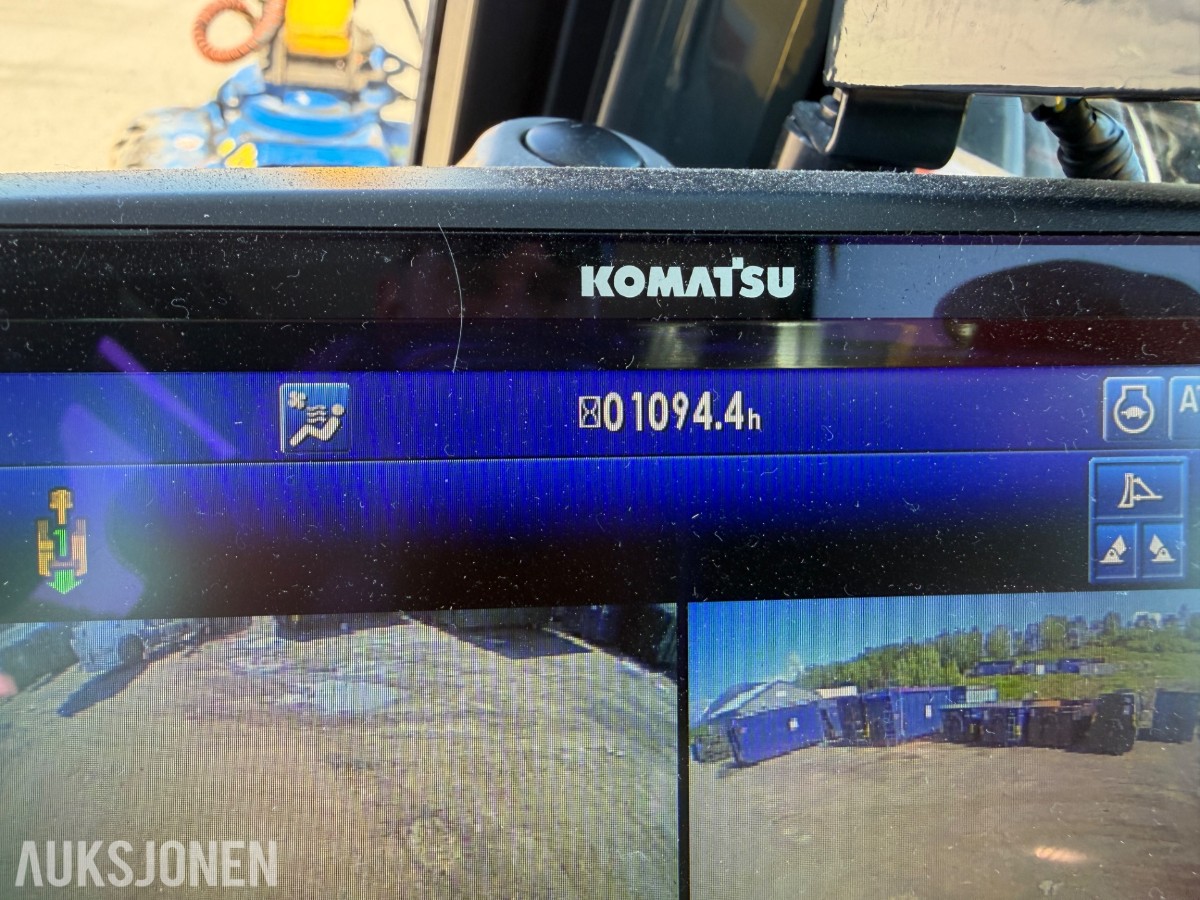 2024 Komatsu PW98 MR Hjulgraver med knekkbom, skjær, støttelabber, og fast sorteringsklype - Kun 1095 timer