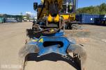 2024 Komatsu PW98 MR Hjulgraver med knekkbom, skjær, støttelabber, og fast sorteringsklype - Kun 1095 timer