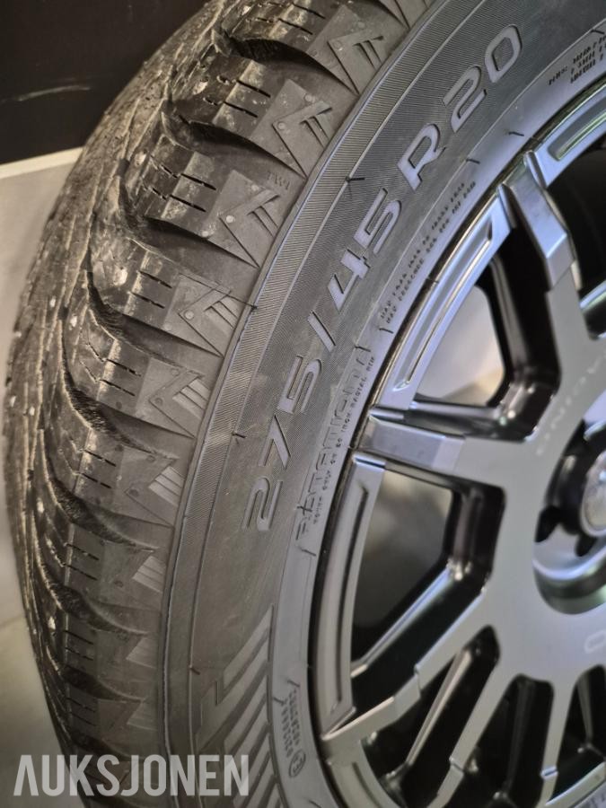 2024 Komplett piggdekksett OZ Racing & Hakka 10ev 275/45r20