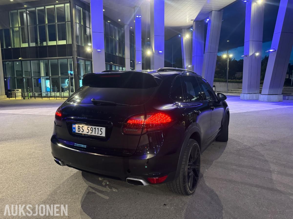 2011 Porsche Cayenne 3.0 240hk automat NY STOR SERVICE S+V DEKK EU OK 03.2028