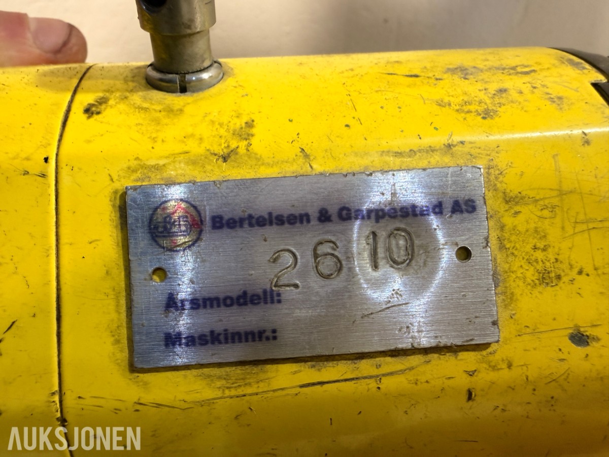 Leica Piper 100 rørlaser med koffert