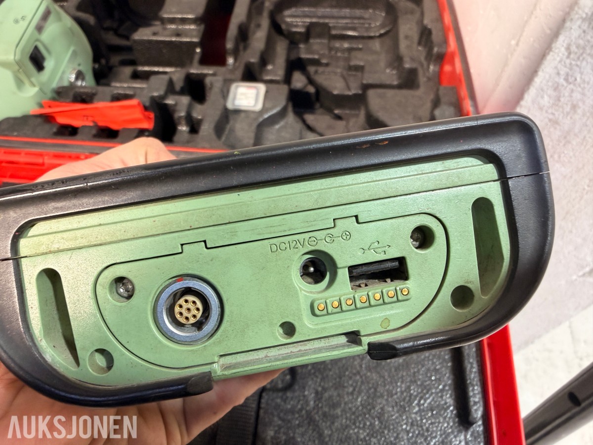 Leica GS14 med CS15 feltkontroller og tilbehør