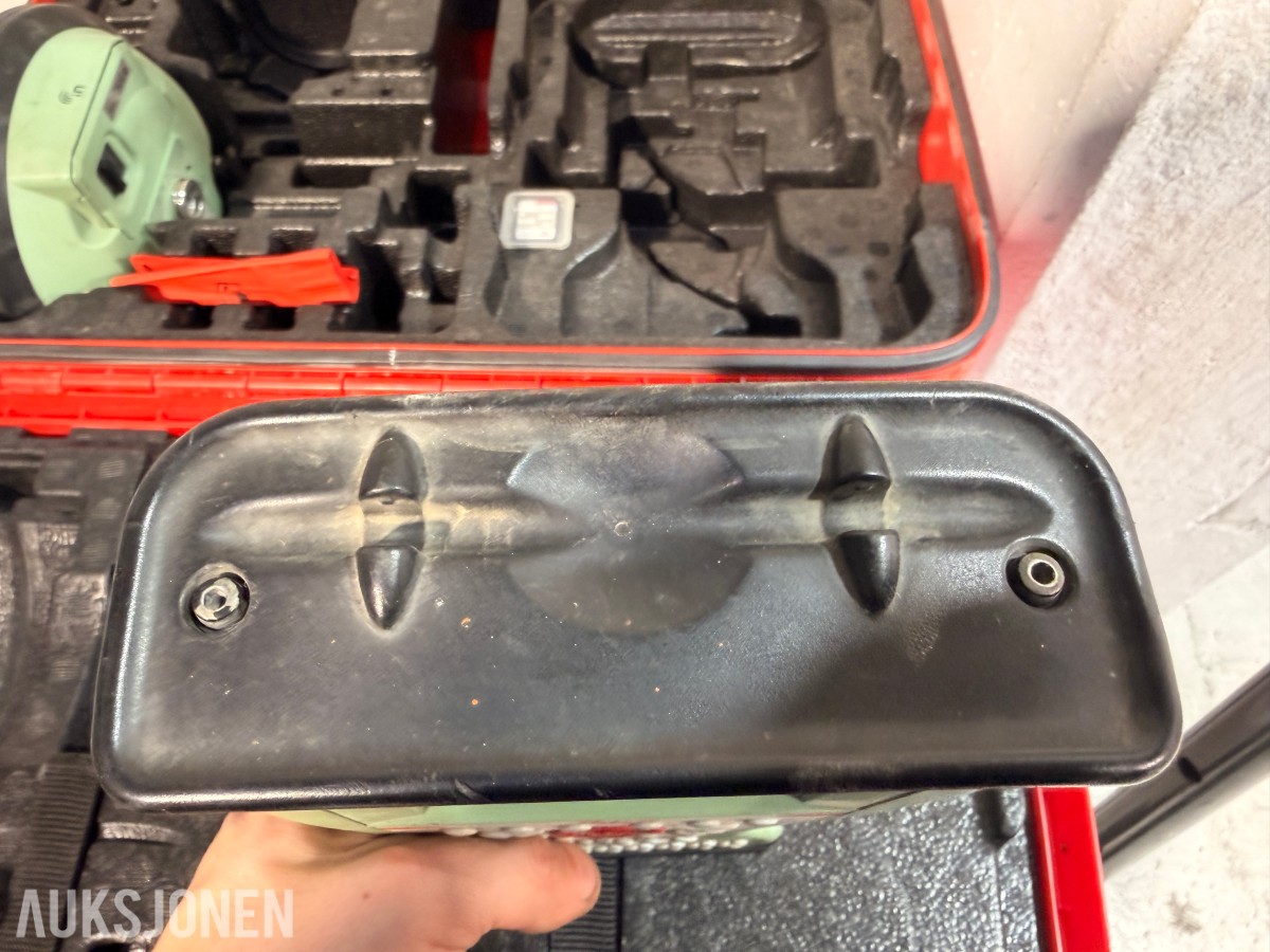 Leica GS14 med CS15 feltkontroller og tilbehør