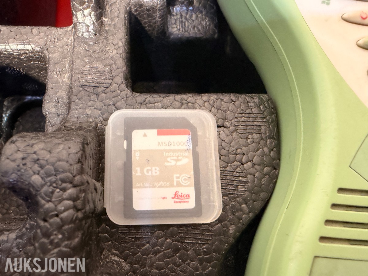Leica GS14 med CS15 feltkontroller og tilbehør