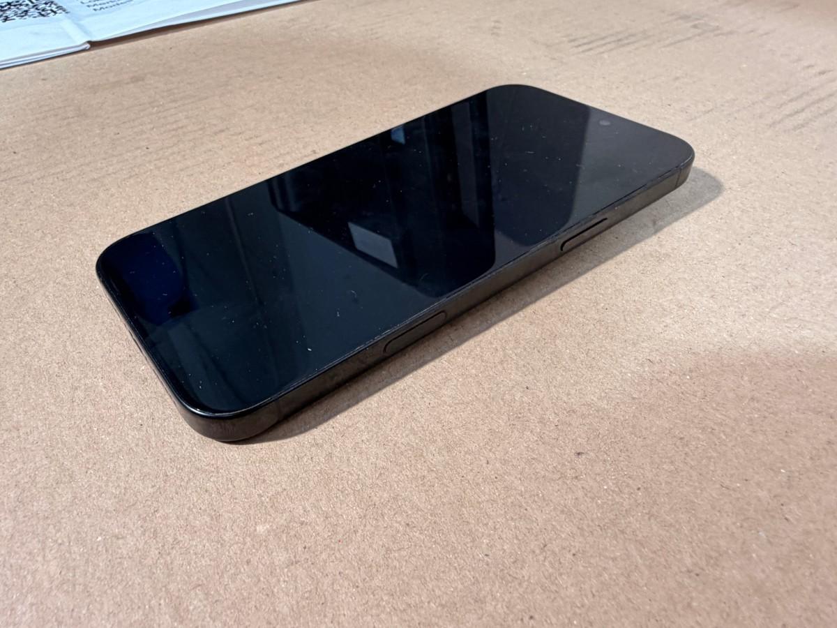 2024 Apple iPhone 16 Pro Max