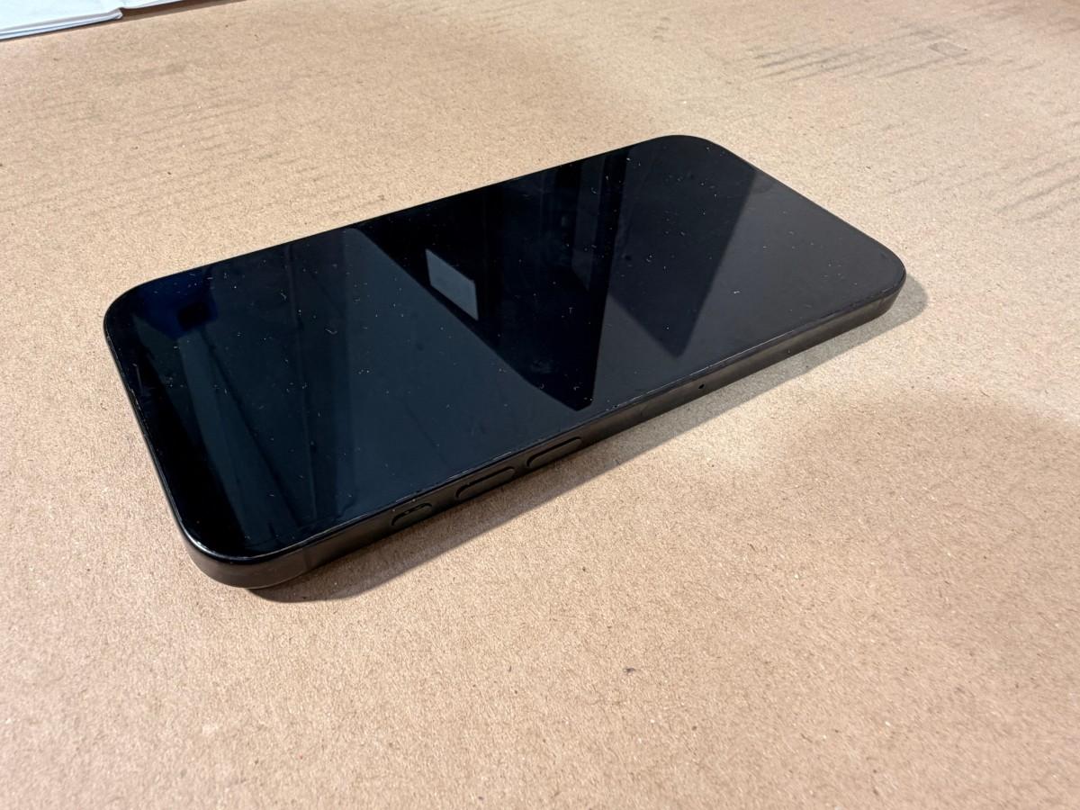2024 Apple iPhone 16 Pro Max
