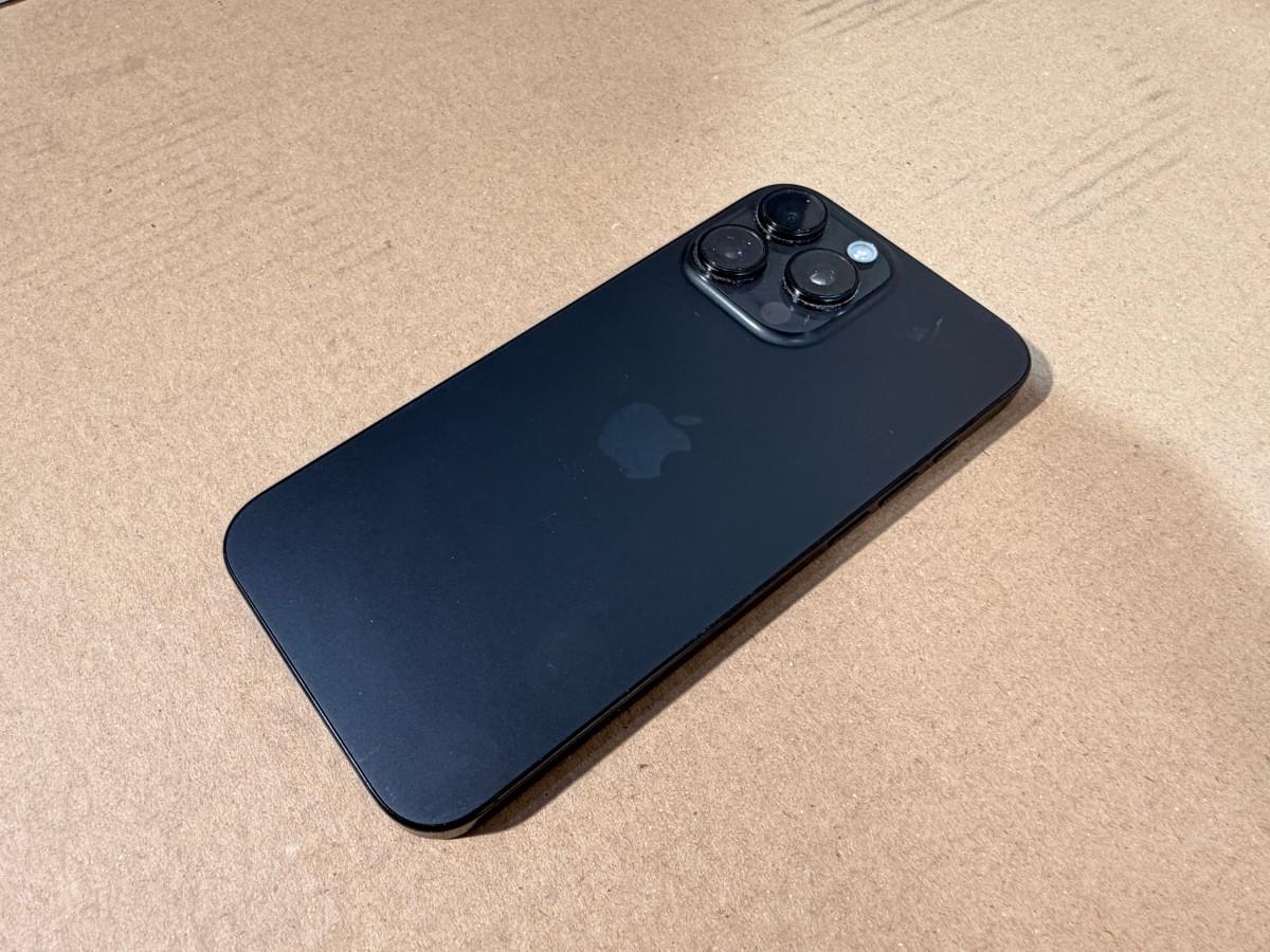 2024 Apple iPhone 16 Pro Max