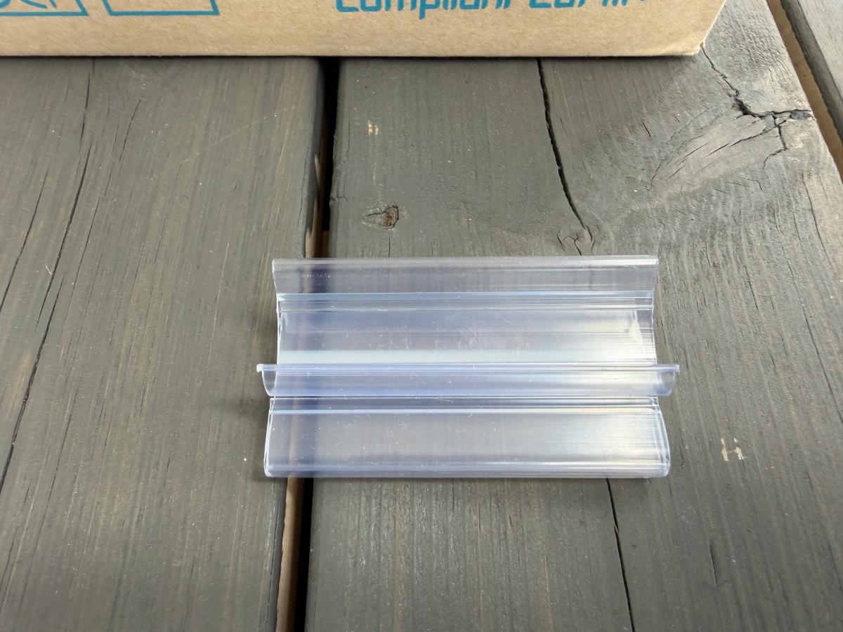 Digitale prislapper - Fremtiden for all detaljhandel - Delfi/Breece Chroma-4 elektroniske hylleetiketter med tilbehør - 