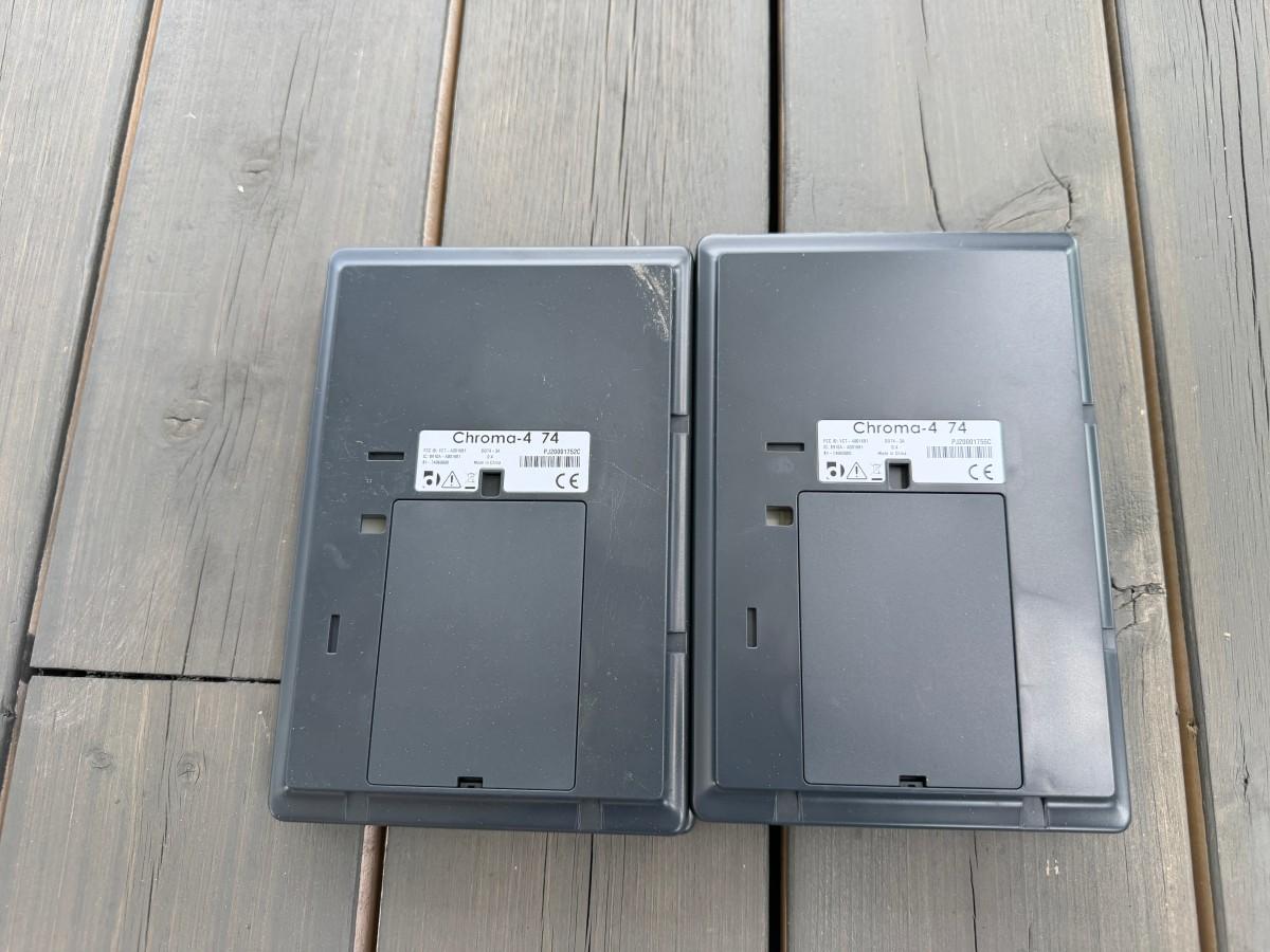 Digitale prislapper - Fremtiden for all detaljhandel - Delfi/Breece Chroma-4 elektroniske hylleetiketter med tilbehør - 