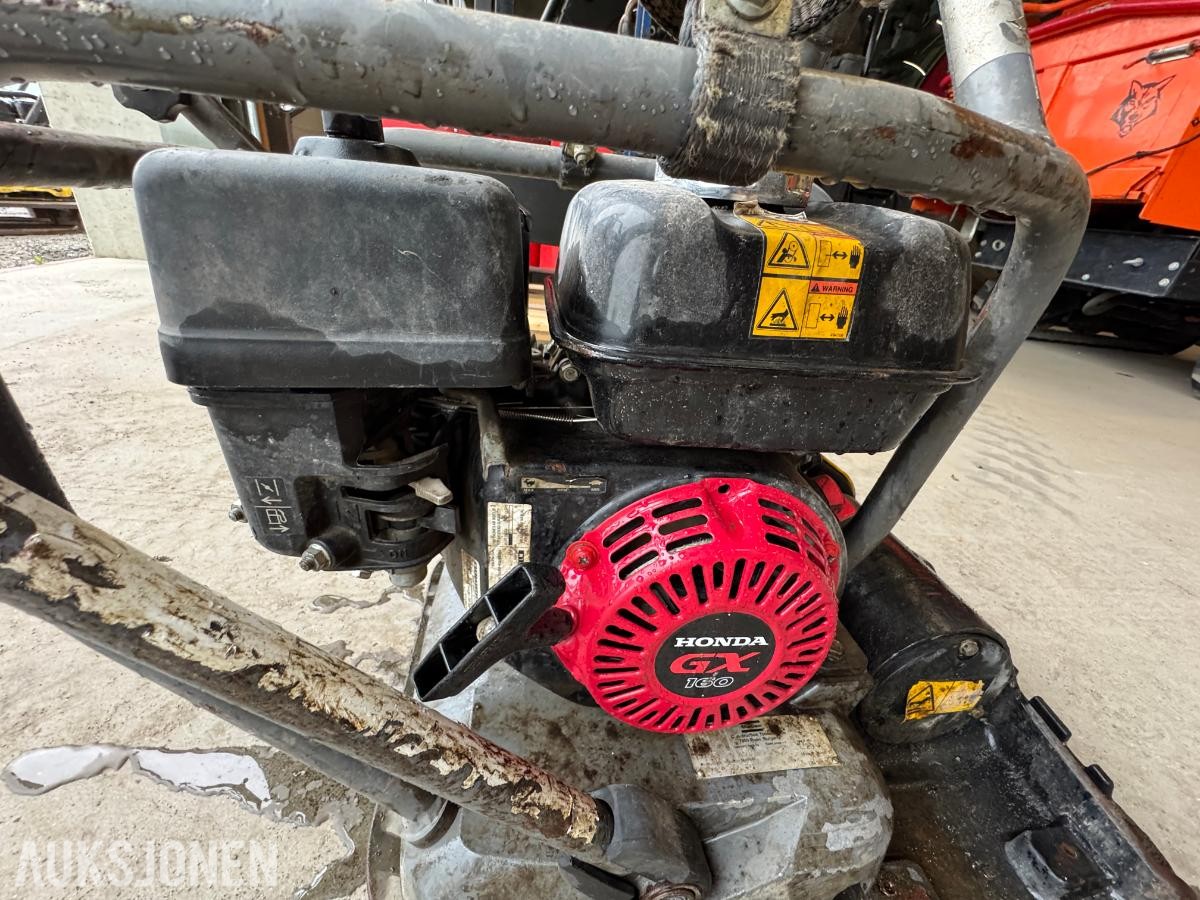 2016 Atlas Copco LF75 vibroplate