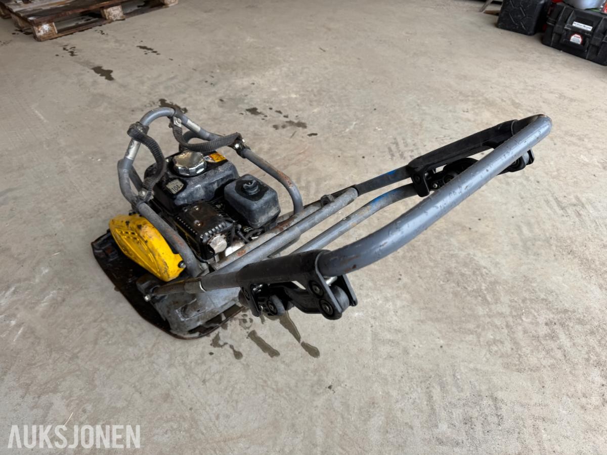 2016 Atlas Copco LF75 vibroplate