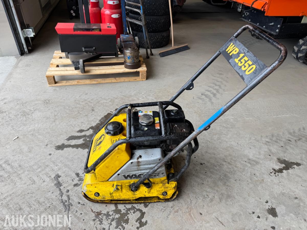 2007 Wacker Neuson WP 1550AW vibroplate