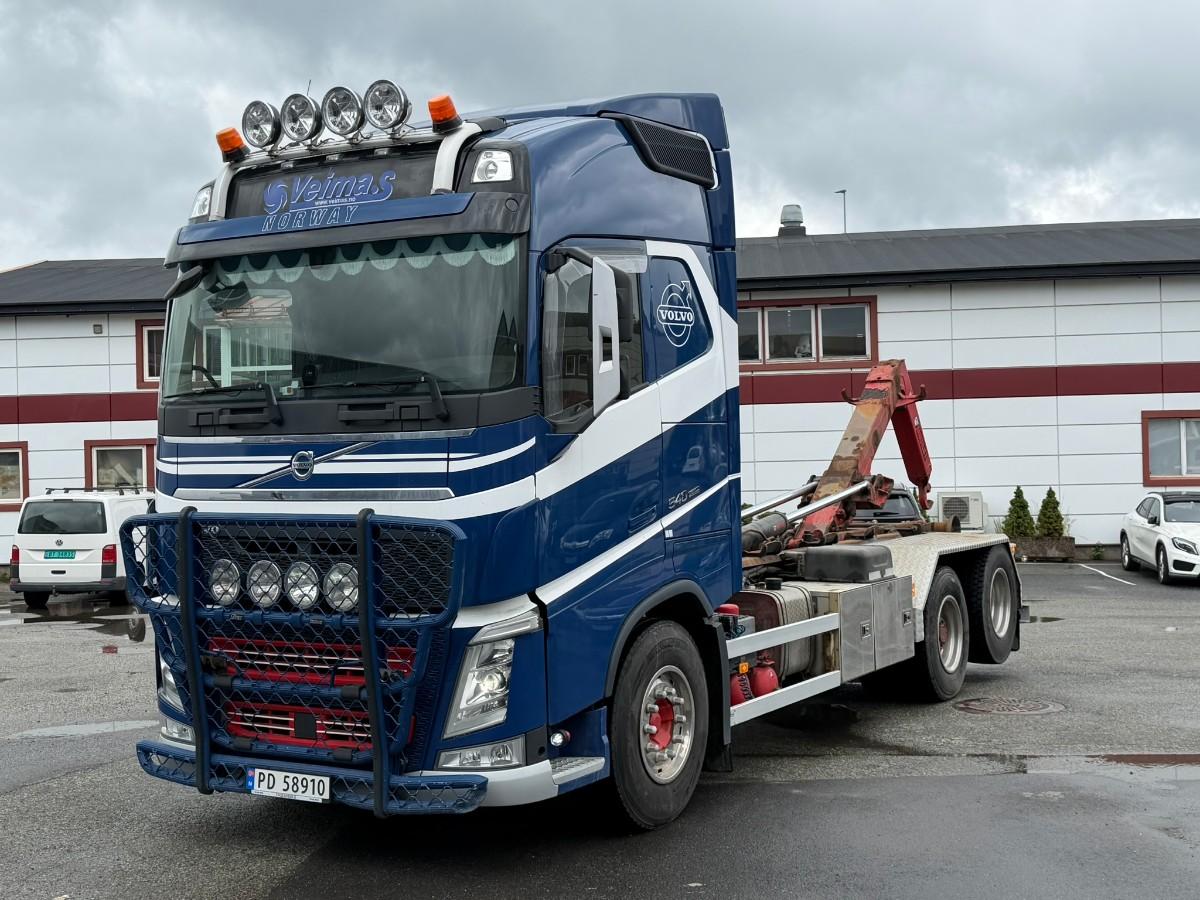 2017 Volvo FH540 krokbil med multilift krok / EU-godkjent
