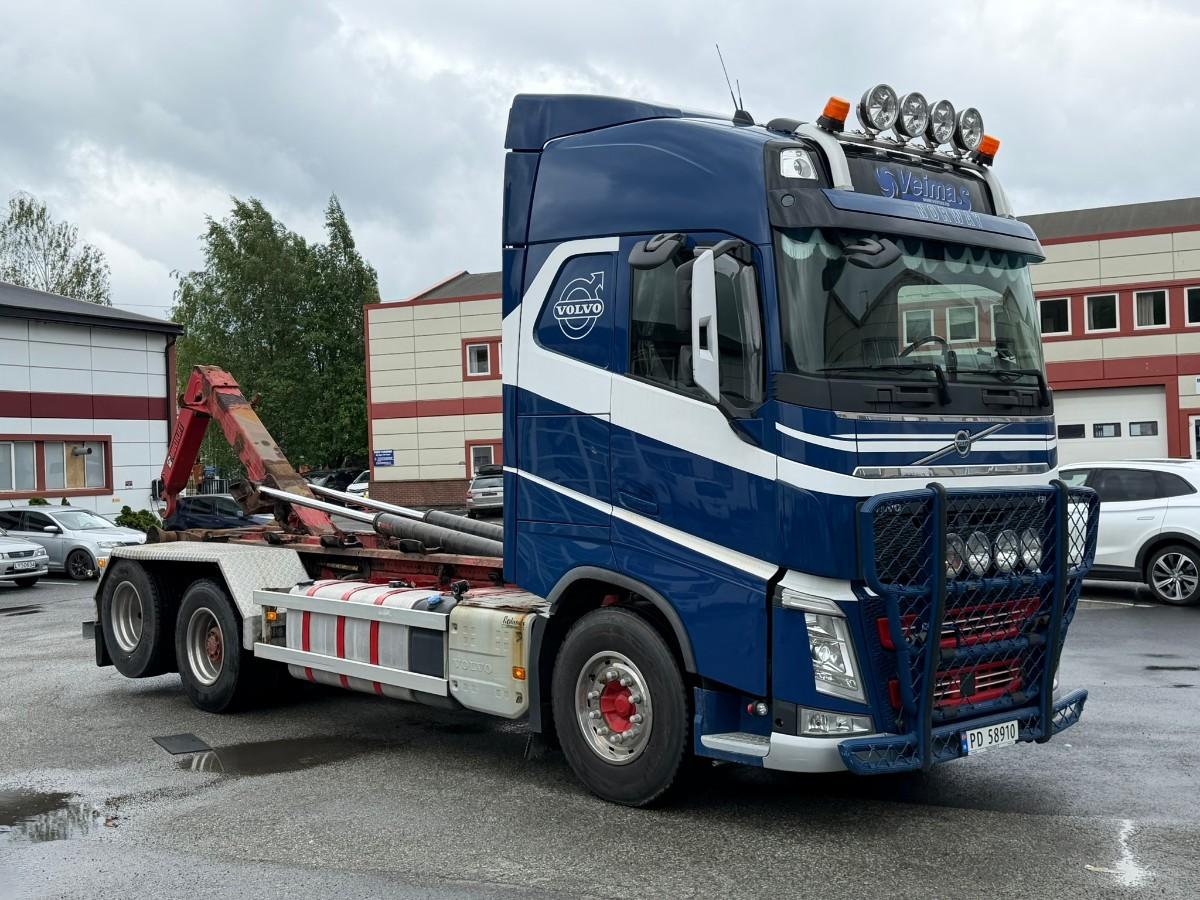 2017 Volvo FH540 krokbil med multilift krok / EU-godkjent