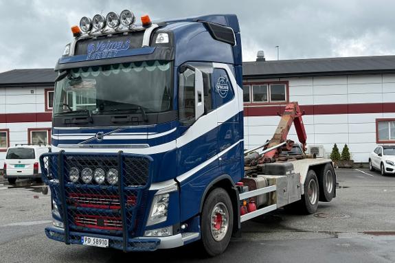2017 Volvo FH540 krokbil med multilift krok / EU-godkjent