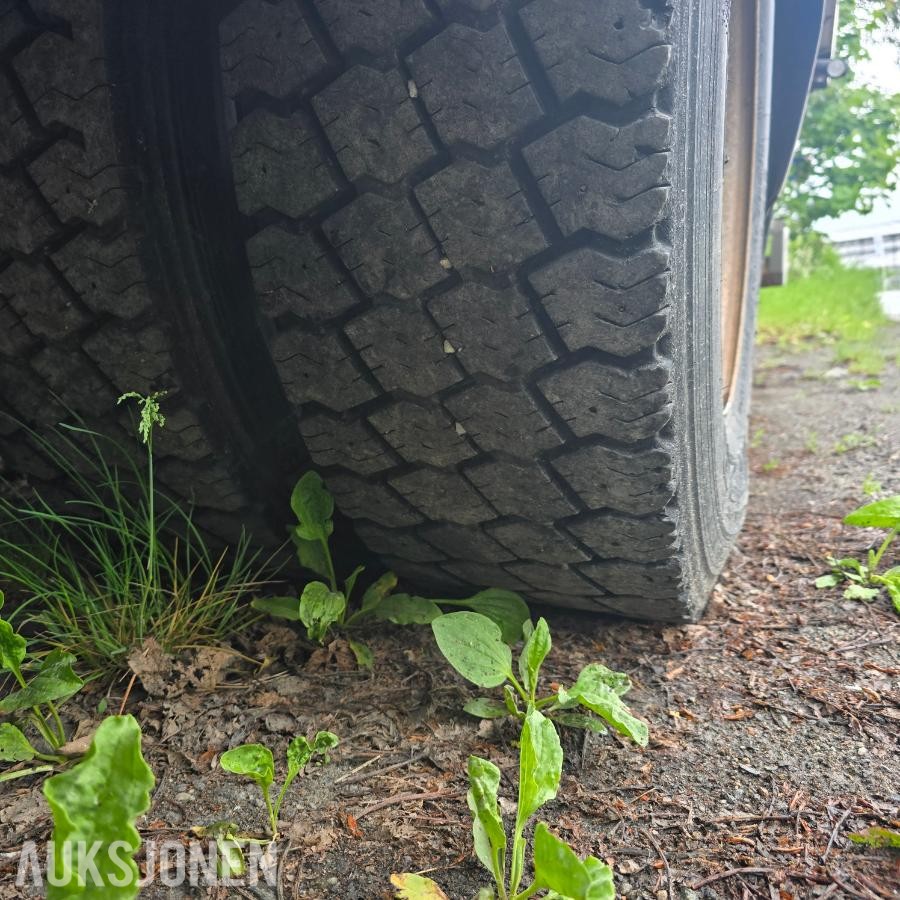 2013 MAN TGM - med 18 pallers skap