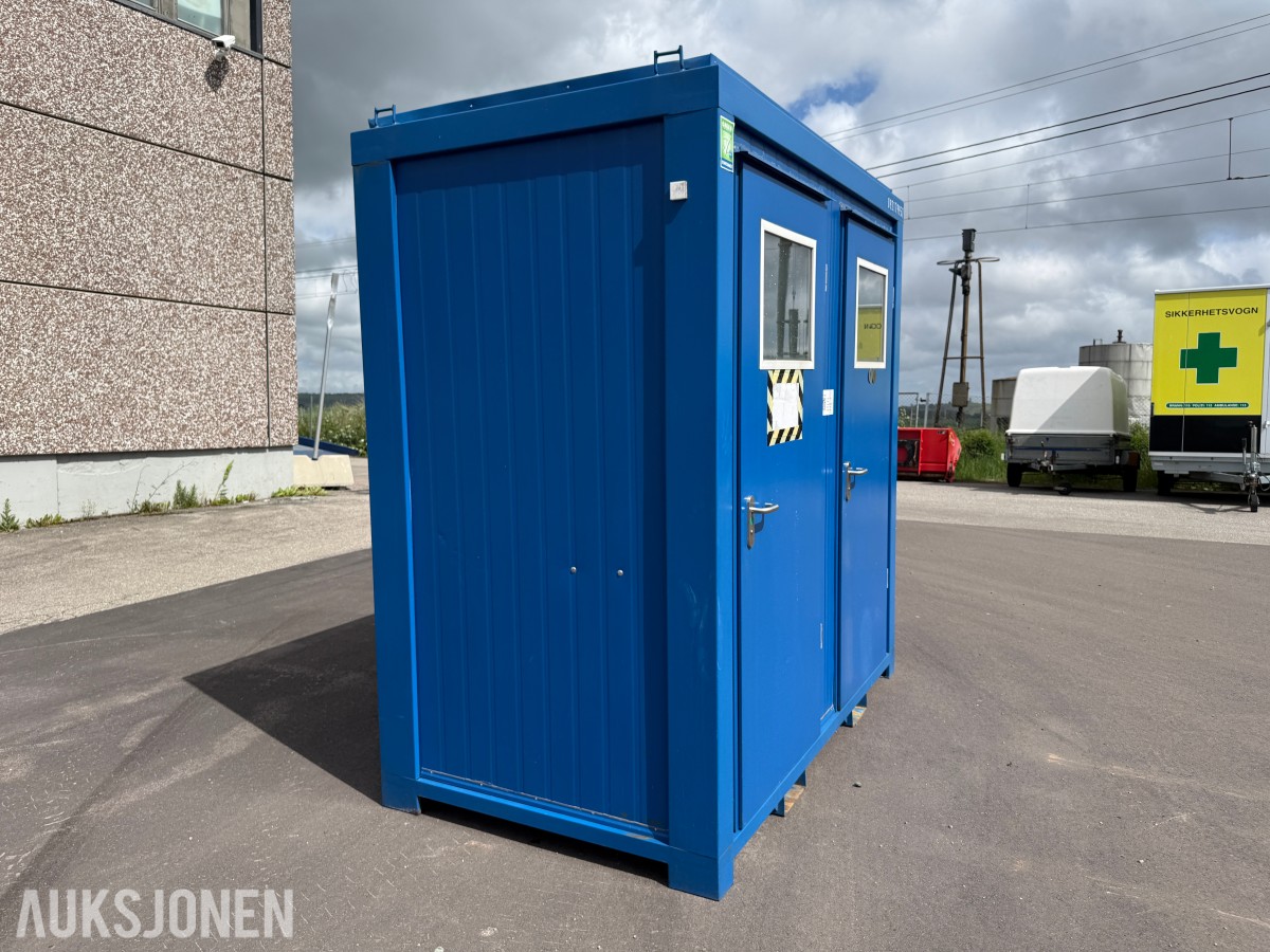 8 fots toalettmodul - 2 separate WC-rom