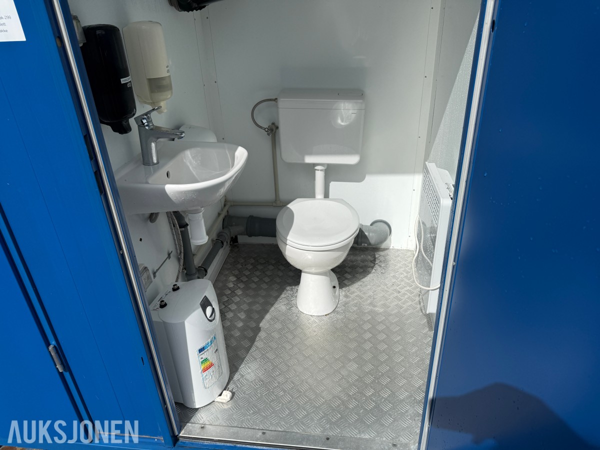 8 fots toalettmodul - 2 separate WC-rom