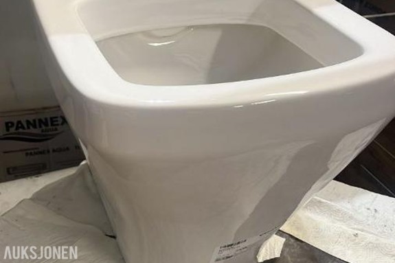 Duravit DuraStyle Gulvstående Toalett– Nytt/Ubrukt