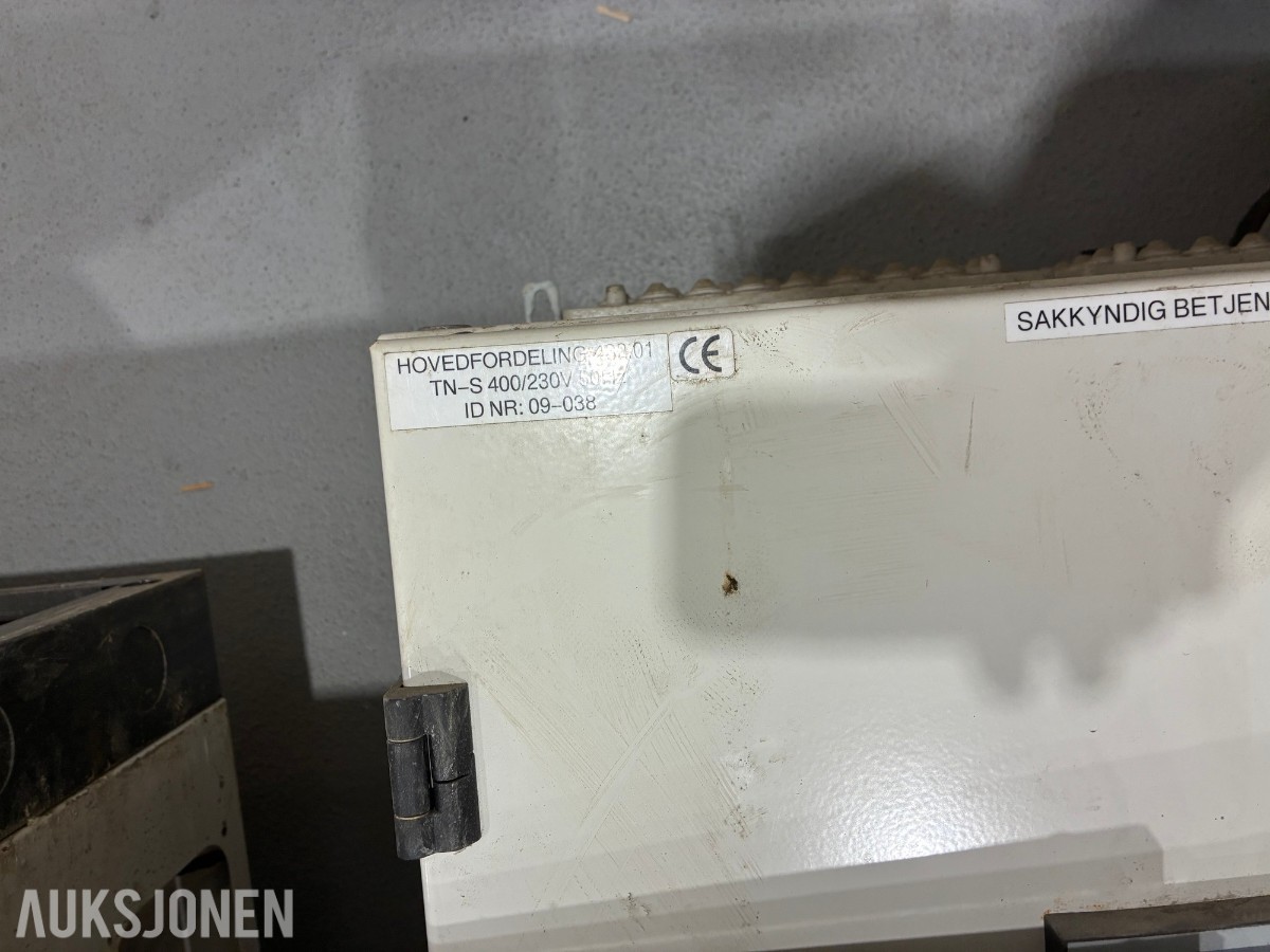 2 stk. sikringsskap / hovedfordelinger