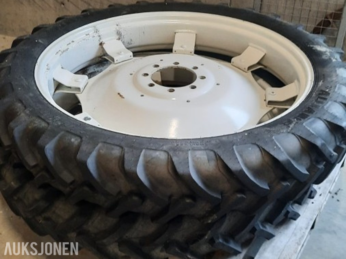 Komplett sett Alliance sprøytehjul 270/95r-48 og 270/95r-32