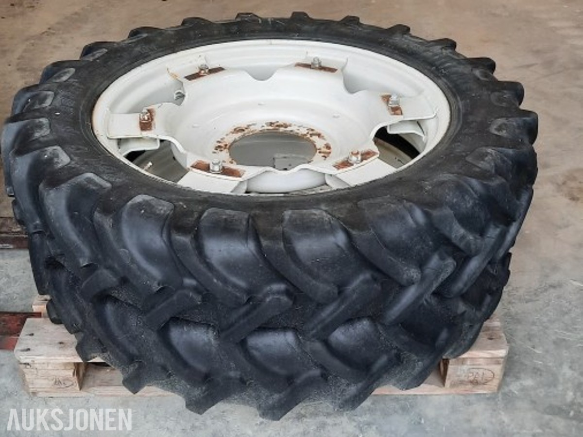 Komplett sett Alliance sprøytehjul 270/95r-48 og 270/95r-32