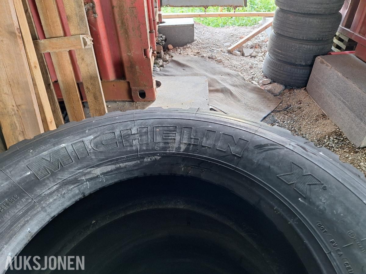 Lastebildekk Michelin X 205/80 22.5, 4 stk