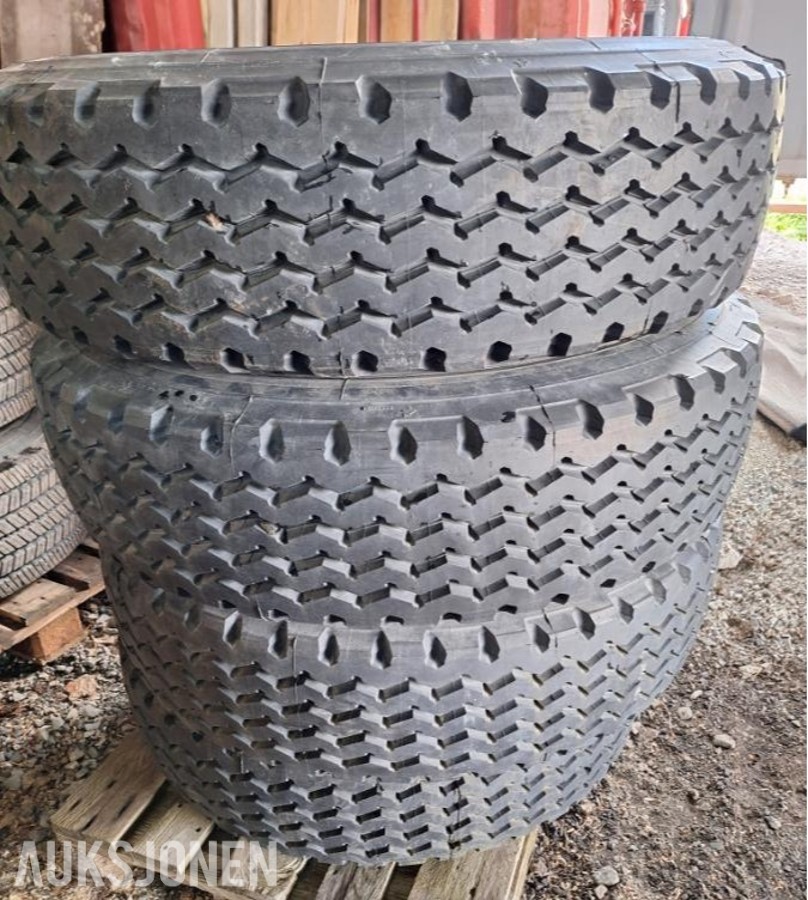 Lastebildekk Michelin X 205/80 22.5, 4 stk