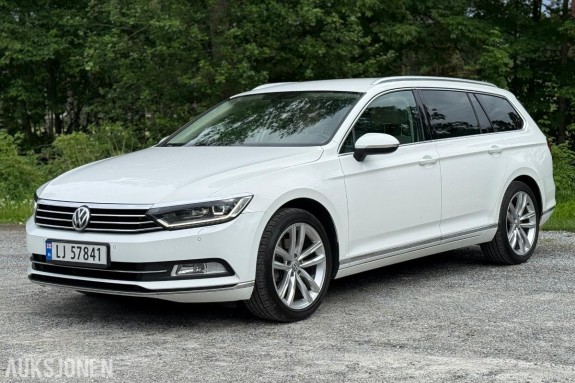 2015 Volkswagen Passat 2,0 TDI 150hk AUTOMAT WEBASTO HENGERFESTE EU OK 05.2028