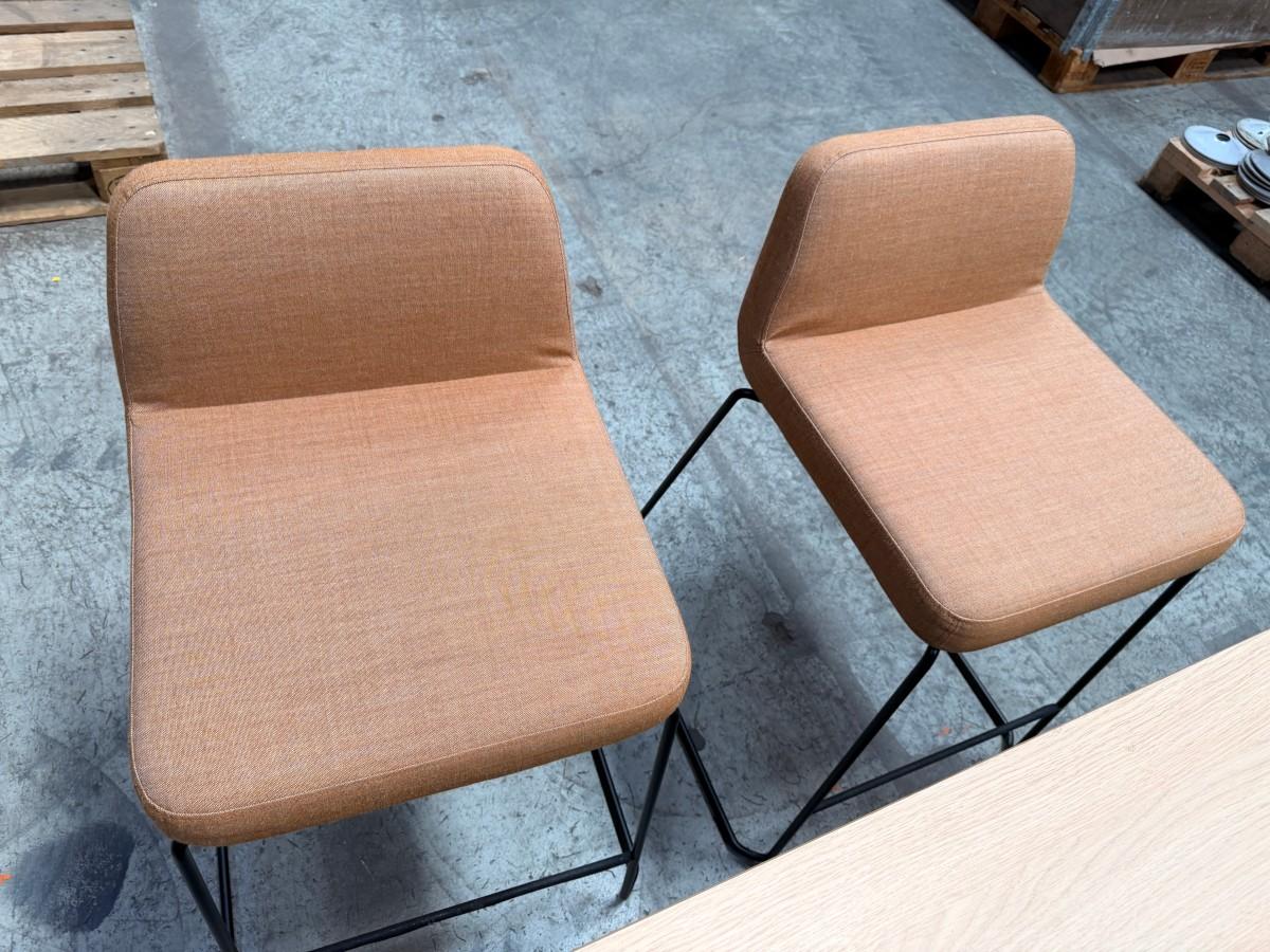 Moderne møte-/spisebord med 4 stoler, 1600 x 1000 mm