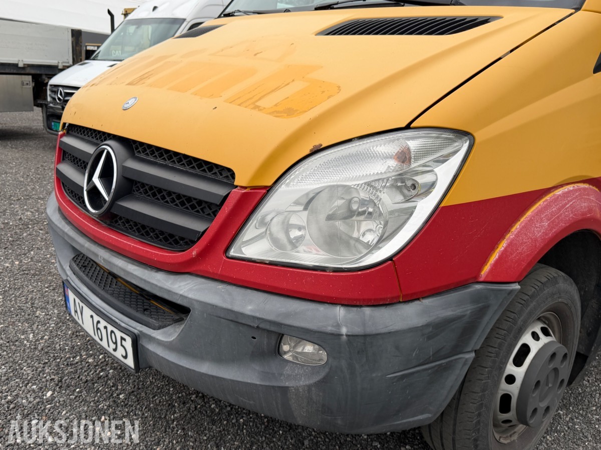 2011 Mercedes-Benz Sprinter, N2 Lastebil, manuell 