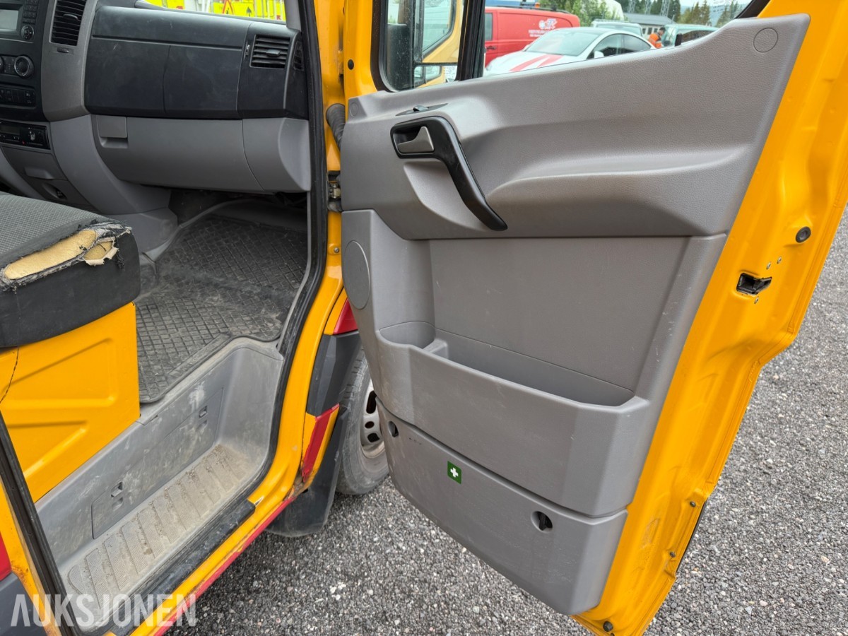 2011 Mercedes-Benz Sprinter, N2 Lastebil, manuell 