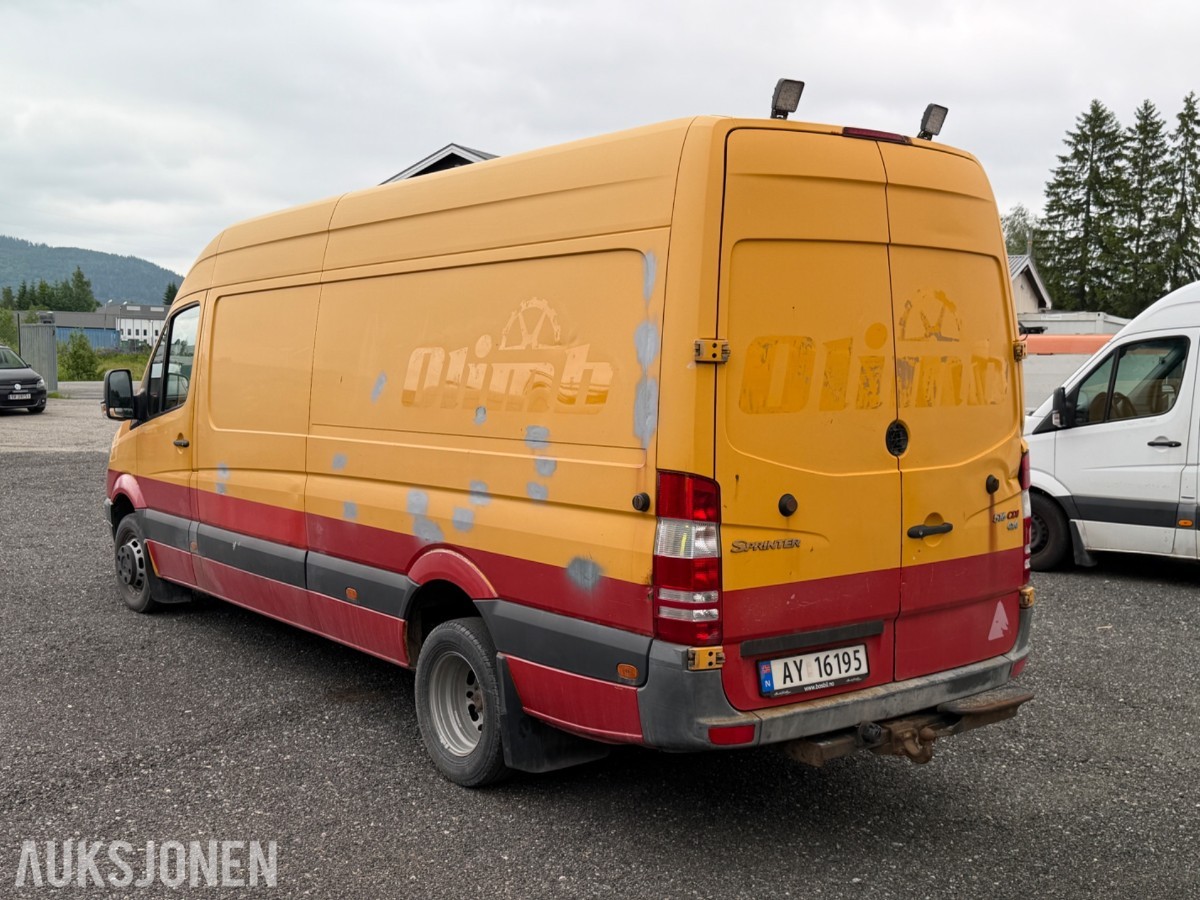 2011 Mercedes-Benz Sprinter, N2 Lastebil, manuell 