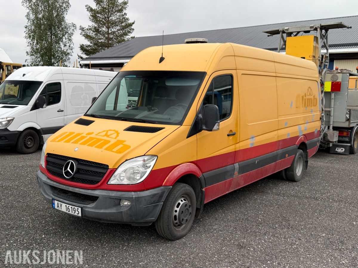 2011 Mercedes-Benz Sprinter, N2 Lastebil, manuell 