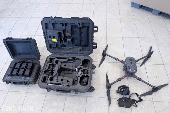 DJI Matrice drone med batterikoffert