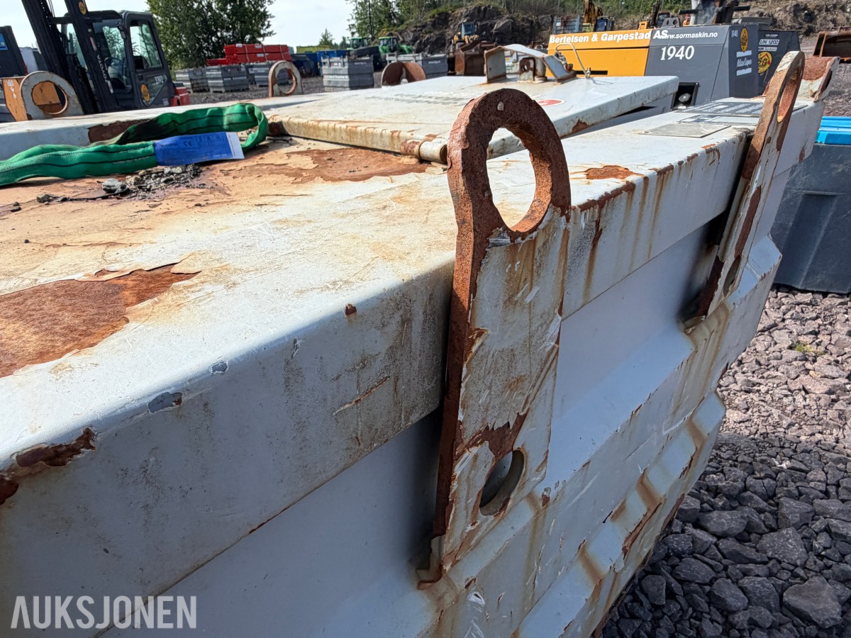 2018 SK TANKEN 1000L Dieseltank