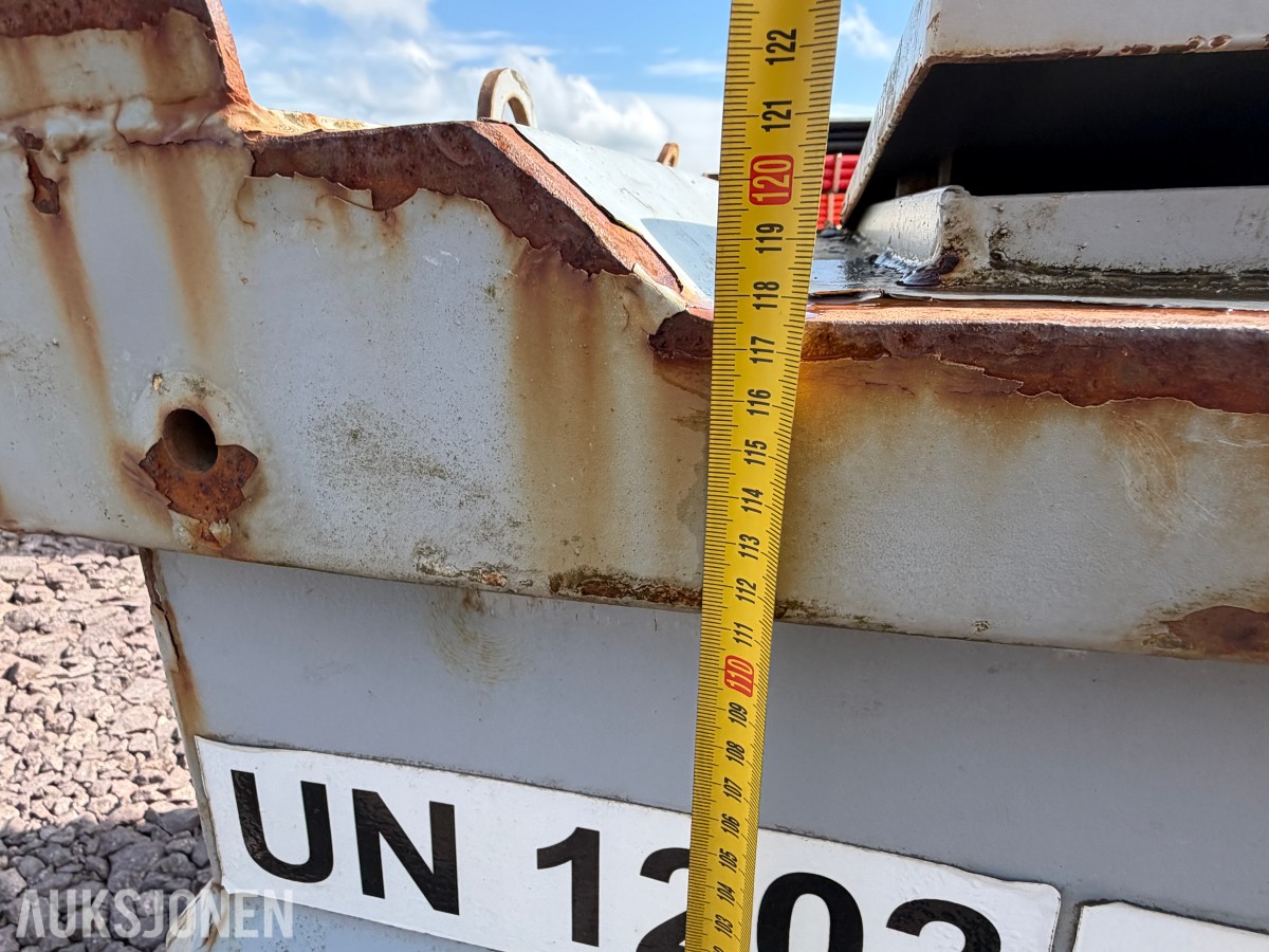2018 SK TANKEN 1000L Dieseltank