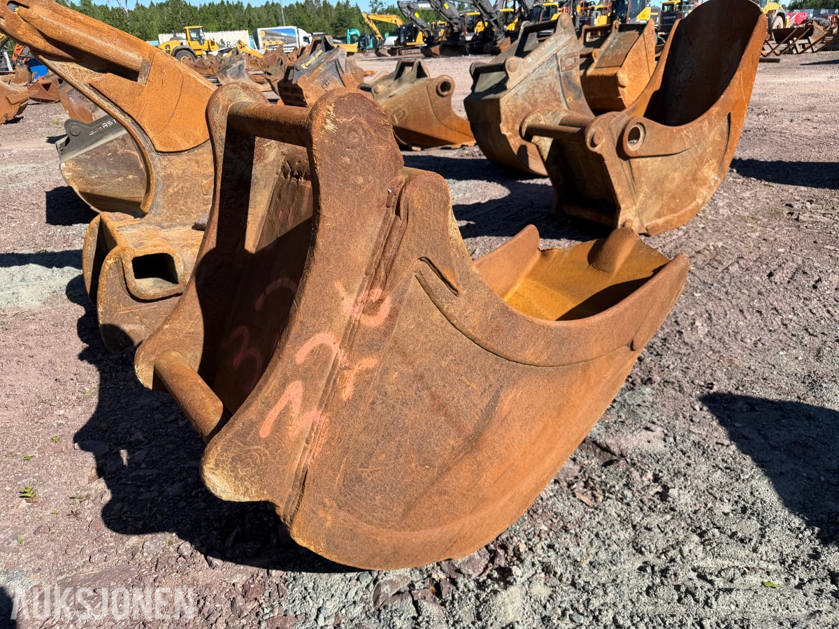 Cat 326 Smalskuff S70