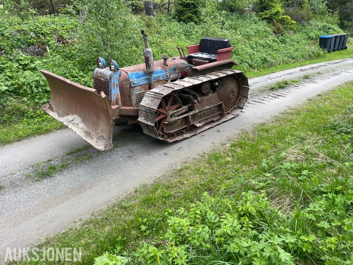 Fordson Major beltetraktor - sjelden mulighet