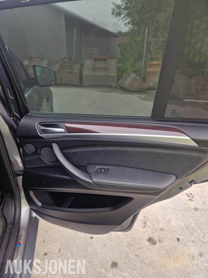 2010 BMW X5 xDrive40d 7-seter