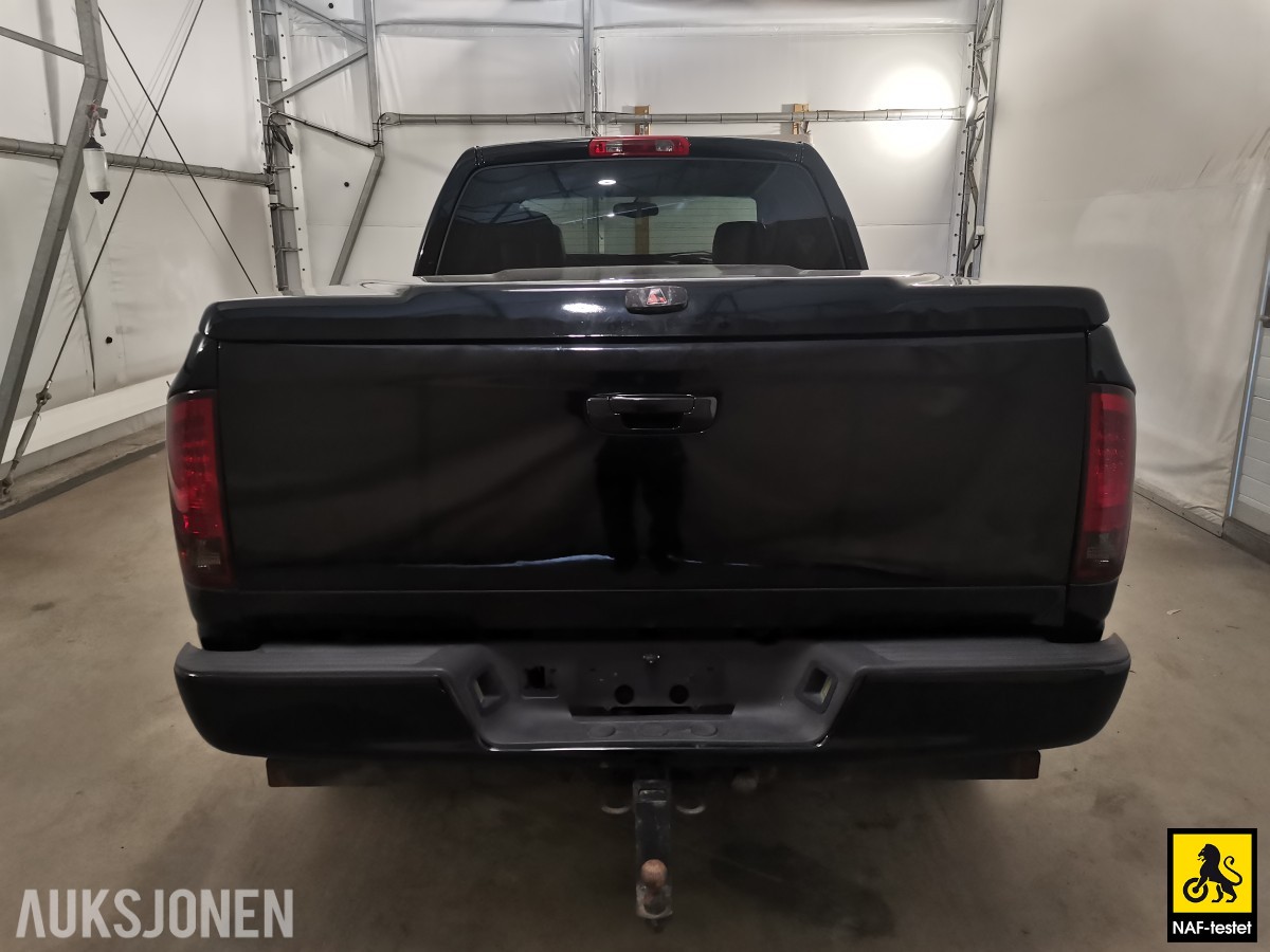 2004 Dodge RAM 5.9L 309HK CUMMINS 4WD HENGERFESTE KAMERA SKINN