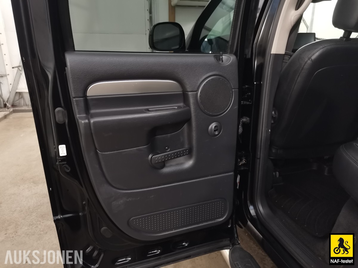 2004 Dodge RAM 5.9L 309HK CUMMINS 4WD HENGERFESTE KAMERA SKINN